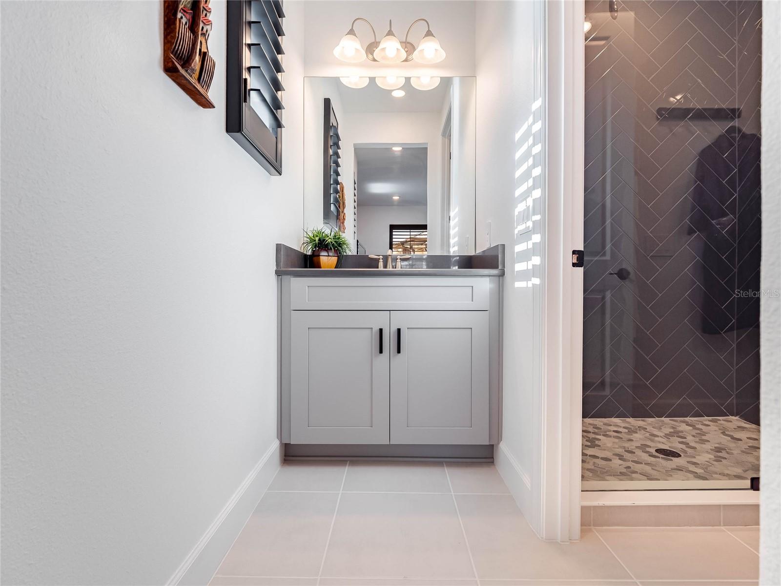 WEST LAKE HANCOCK ESTATES - Residential