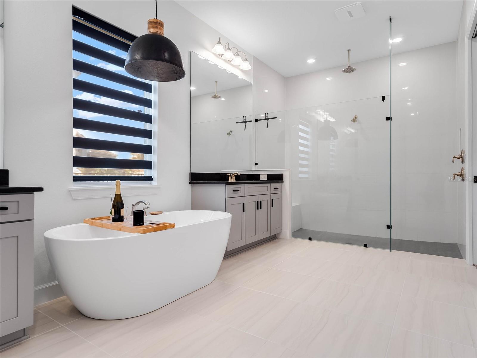 WEST LAKE HANCOCK ESTATES - Residential