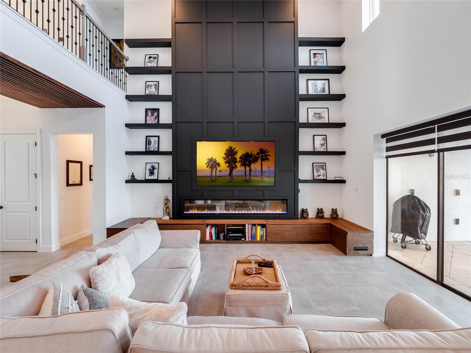 WEST LAKE HANCOCK ESTATES - Residential