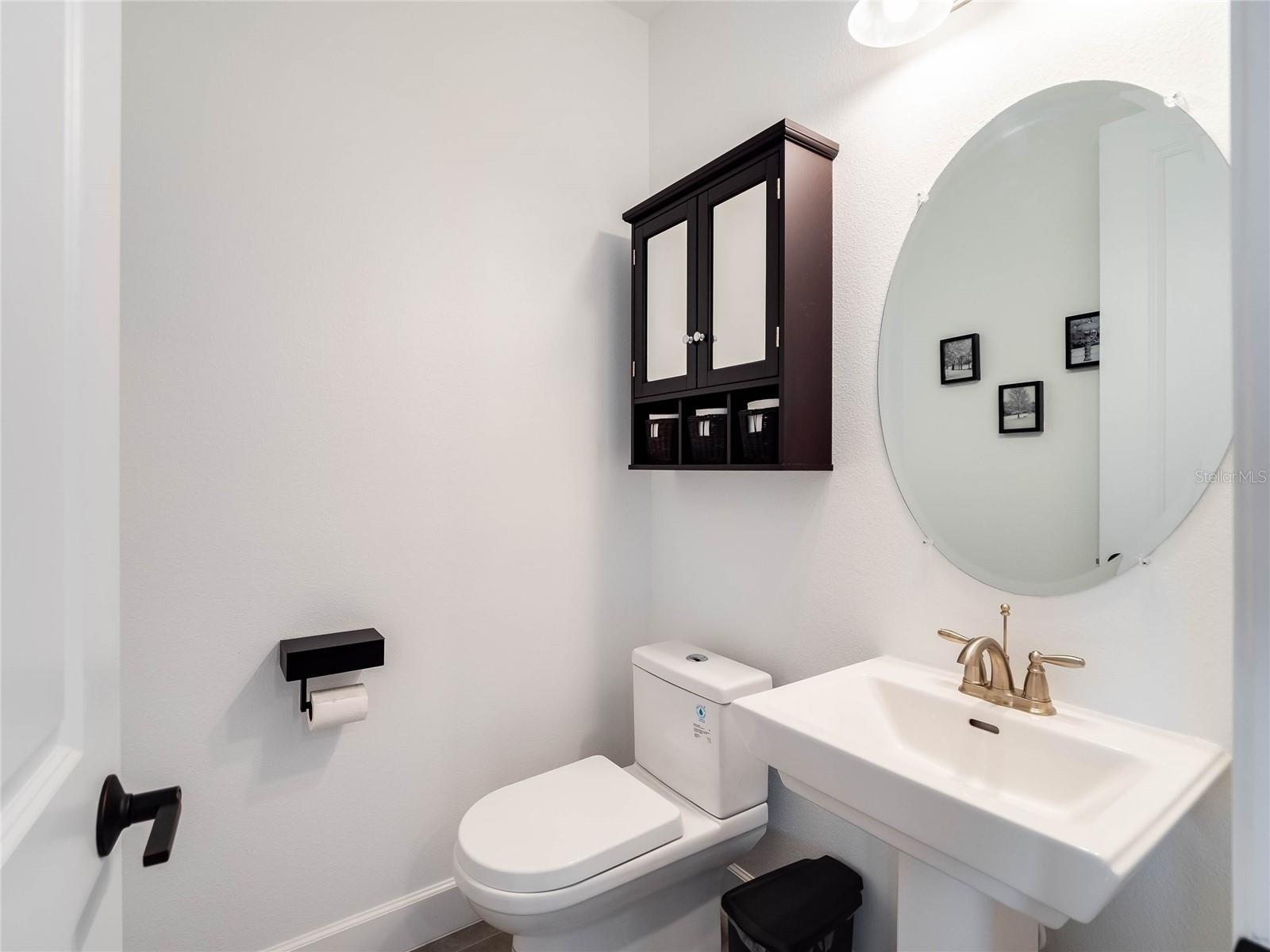 WEST LAKE HANCOCK ESTATES - Residential