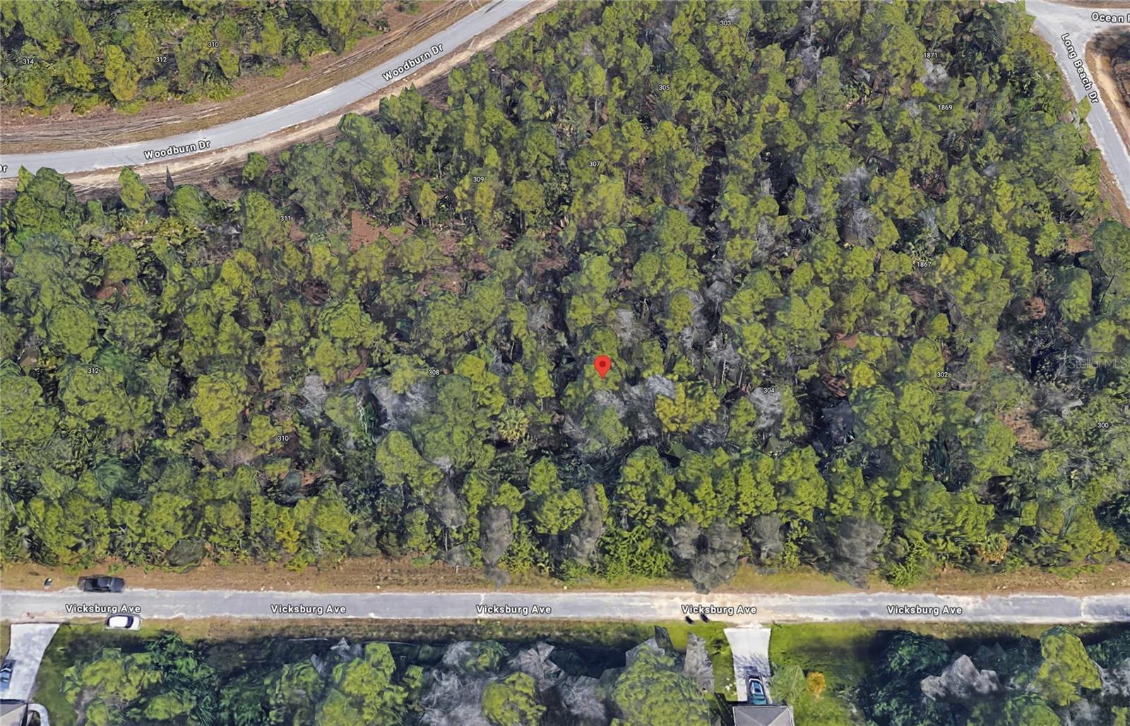 Beautiful Lehigh Acre lot, measuring 80x125ft or .22 Acres. Situated just a short 15-minute drive from Caloosa Regional Park, right around the corner from the Frank Mann Preserve and a convenient 40-minute commute from Fort Myers and the South West Florida International Airport. This vacant lot is not far from I75 with easy access north and south throughout the state, also its is within an hour from many of Southwest Florida's top beaches, golf courses, malls, and an endless amount of restaurants. Don't miss your opportunity to purchase this property today!