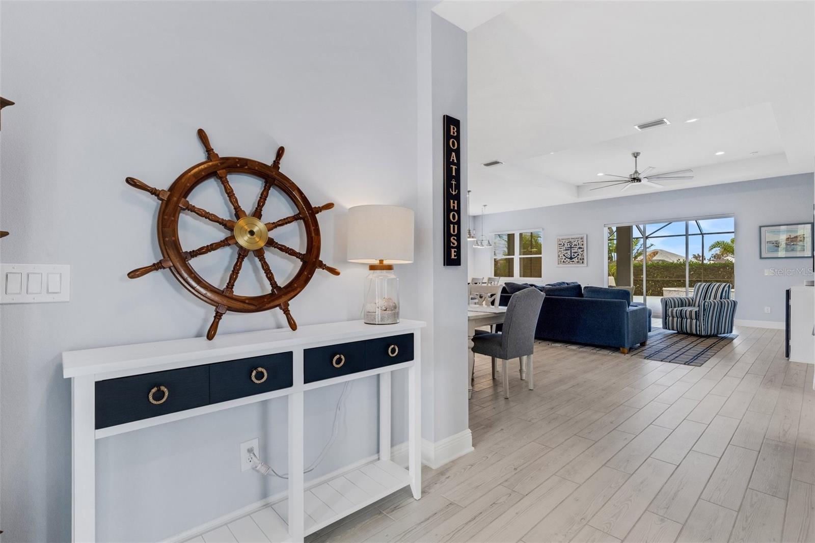 CANOE CREEK - Residential