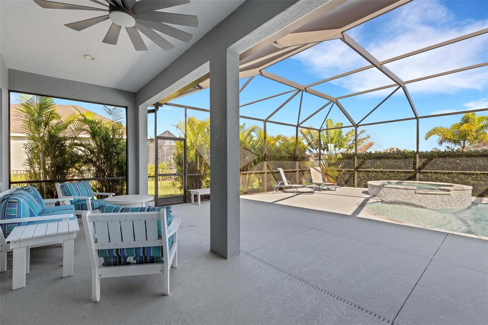 CANOE CREEK - Residential