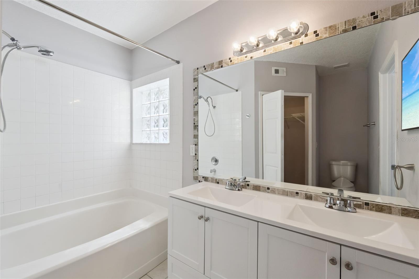 SANCTUARY - Residential