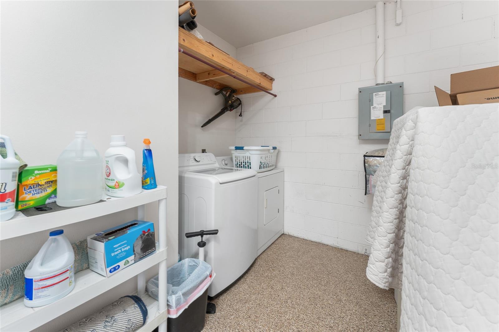 ORANGE BLOSSOM GARDENS COURTYARD VILLAS - Residential