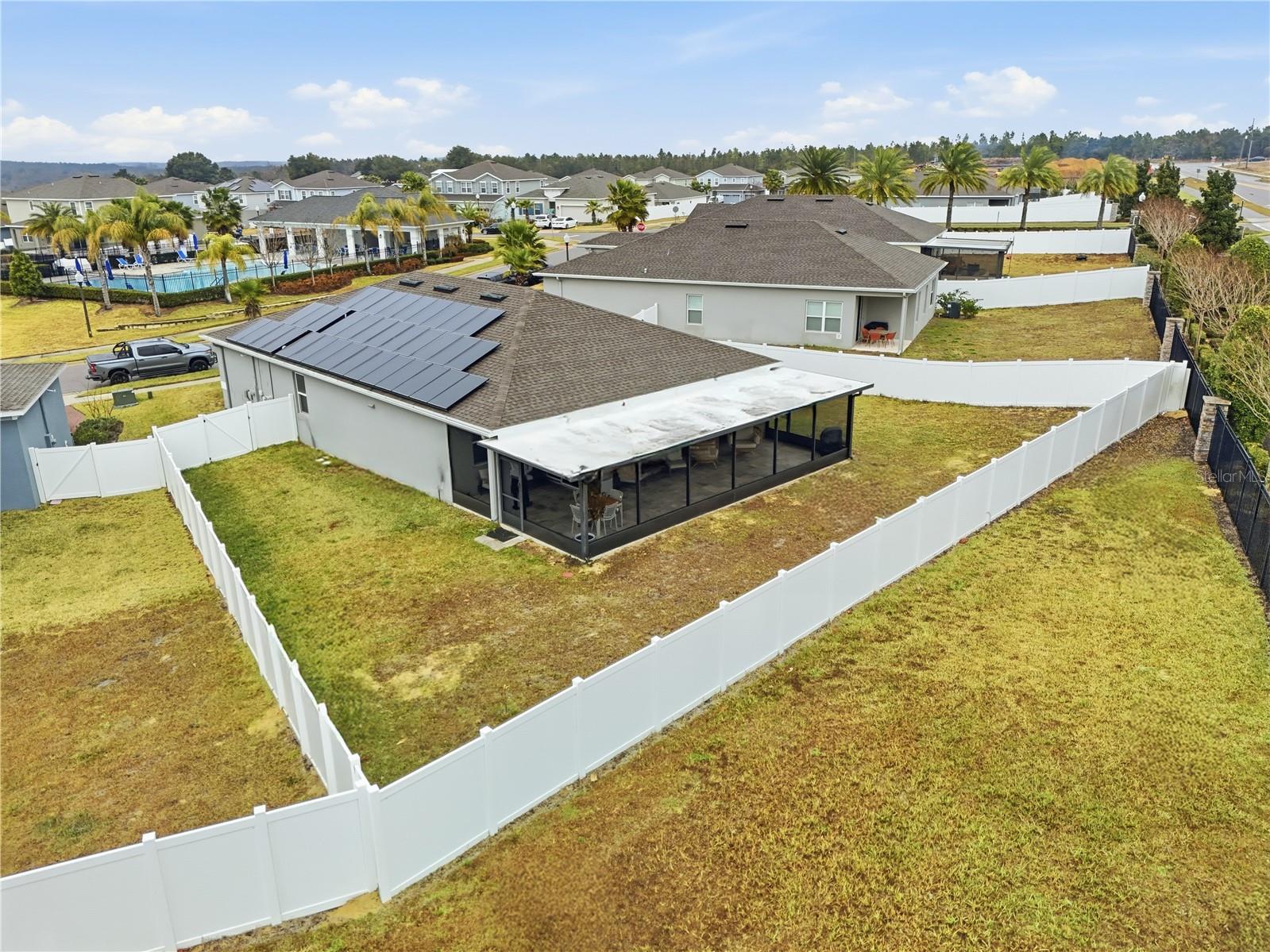 OVERLOOK/GRASSY LAKE - Residential