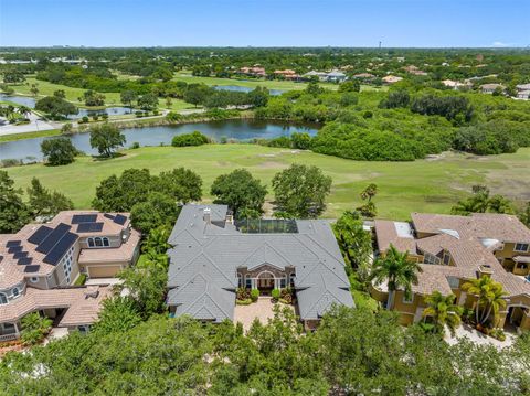 A home in SEMINOLE