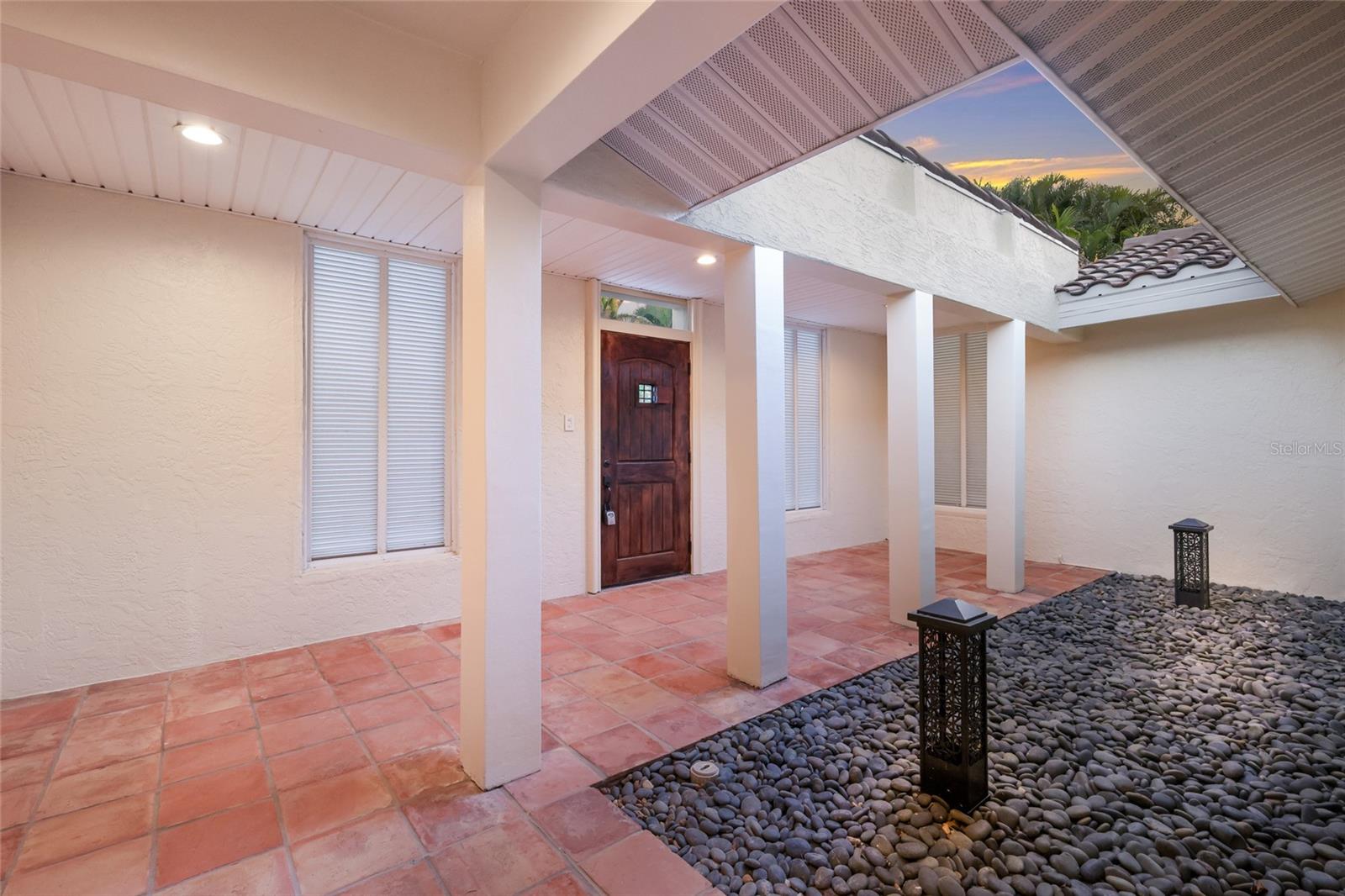 SAINT ARMANDS DIV JOHN RINGLING ESTATES - Residential