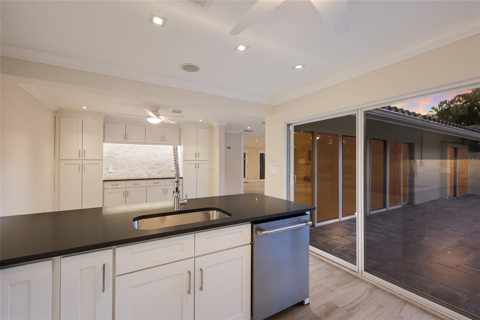 SAINT ARMANDS DIV JOHN RINGLING ESTATES - Residential