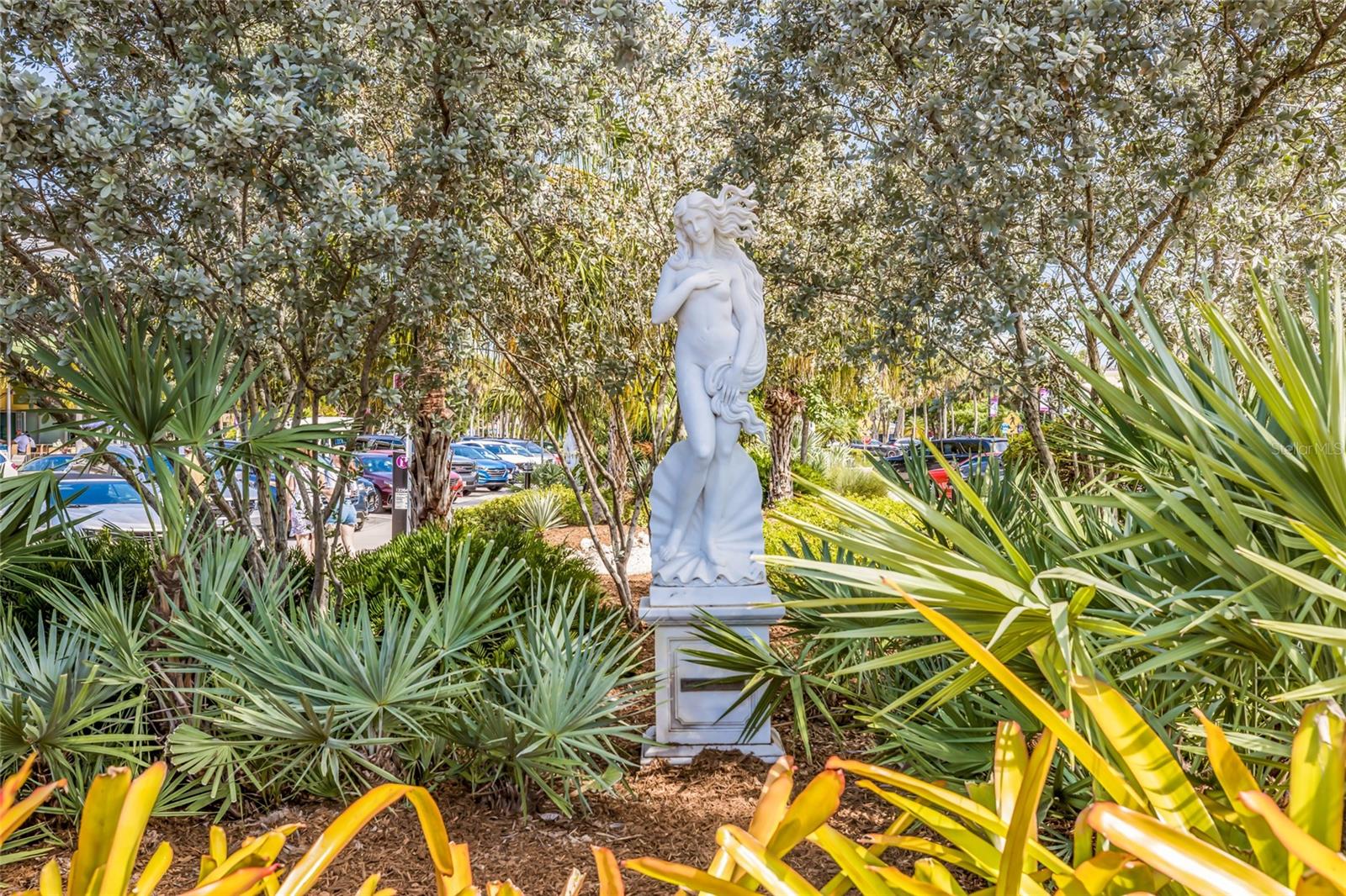 SAINT ARMANDS DIV JOHN RINGLING ESTATES - Residential