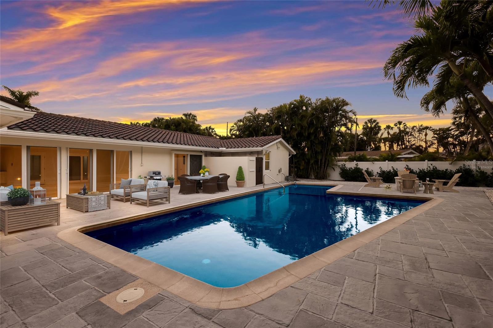 SAINT ARMANDS DIV JOHN RINGLING ESTATES - Residential