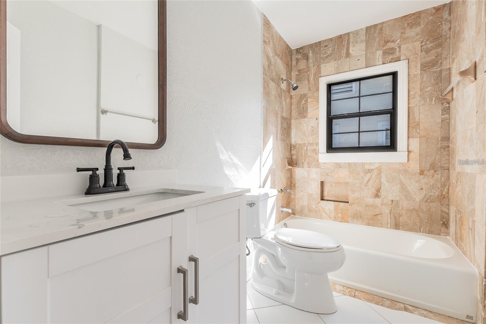 ACREAGE - Residential Lease