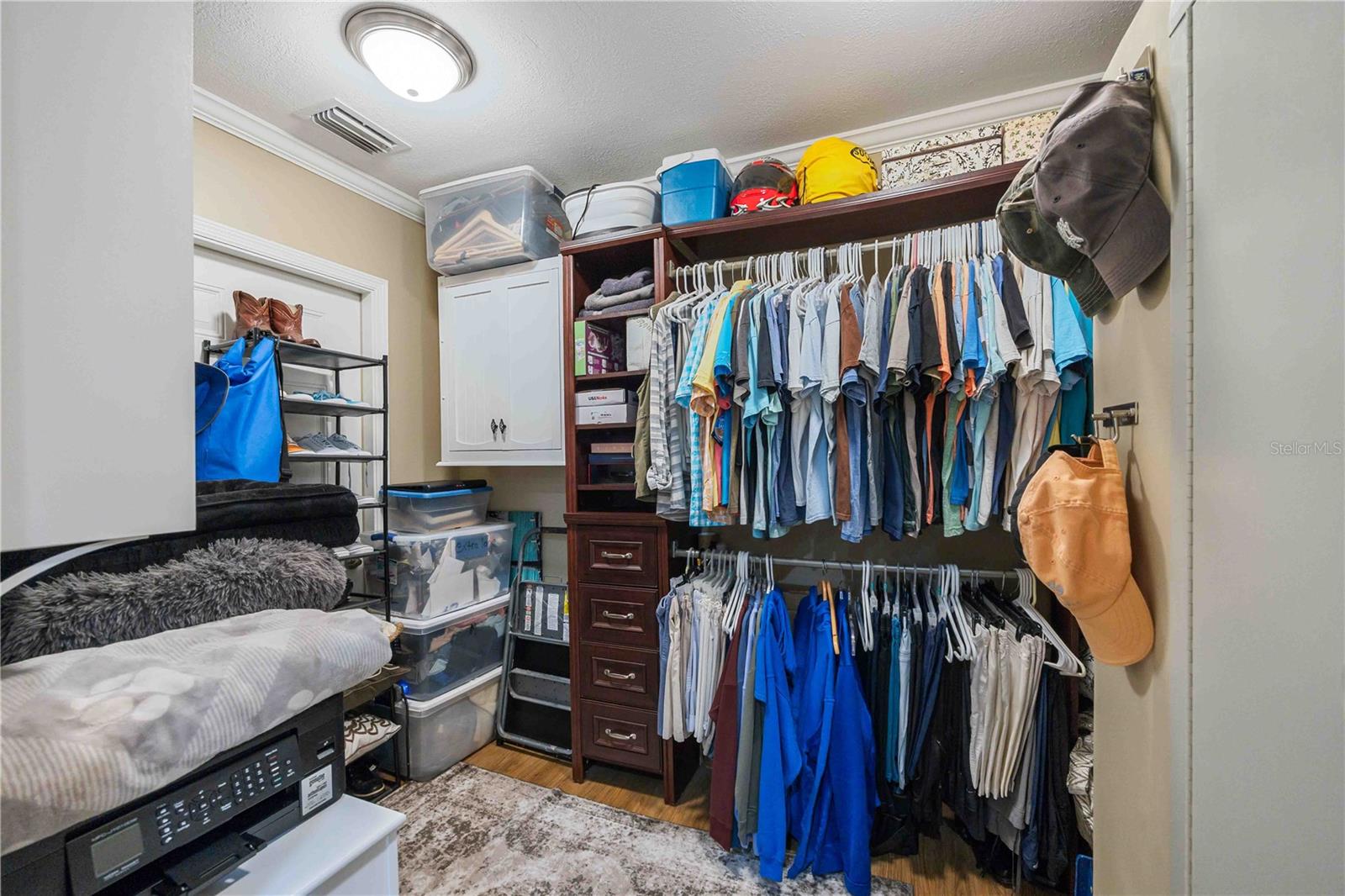 MISSION VALLEY ESTATE SEC A - Residential