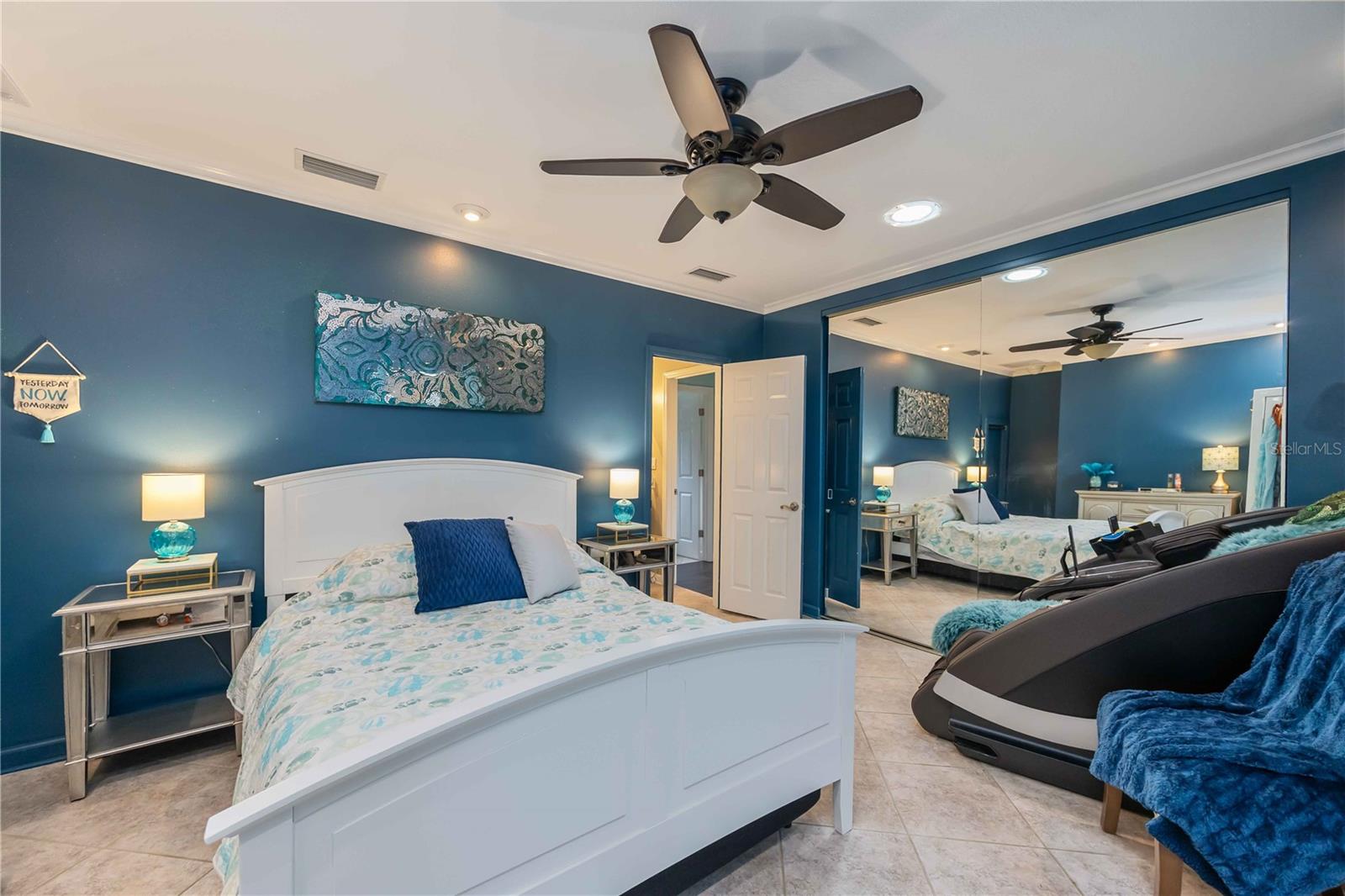 MISSION VALLEY ESTATE SEC A - Residential