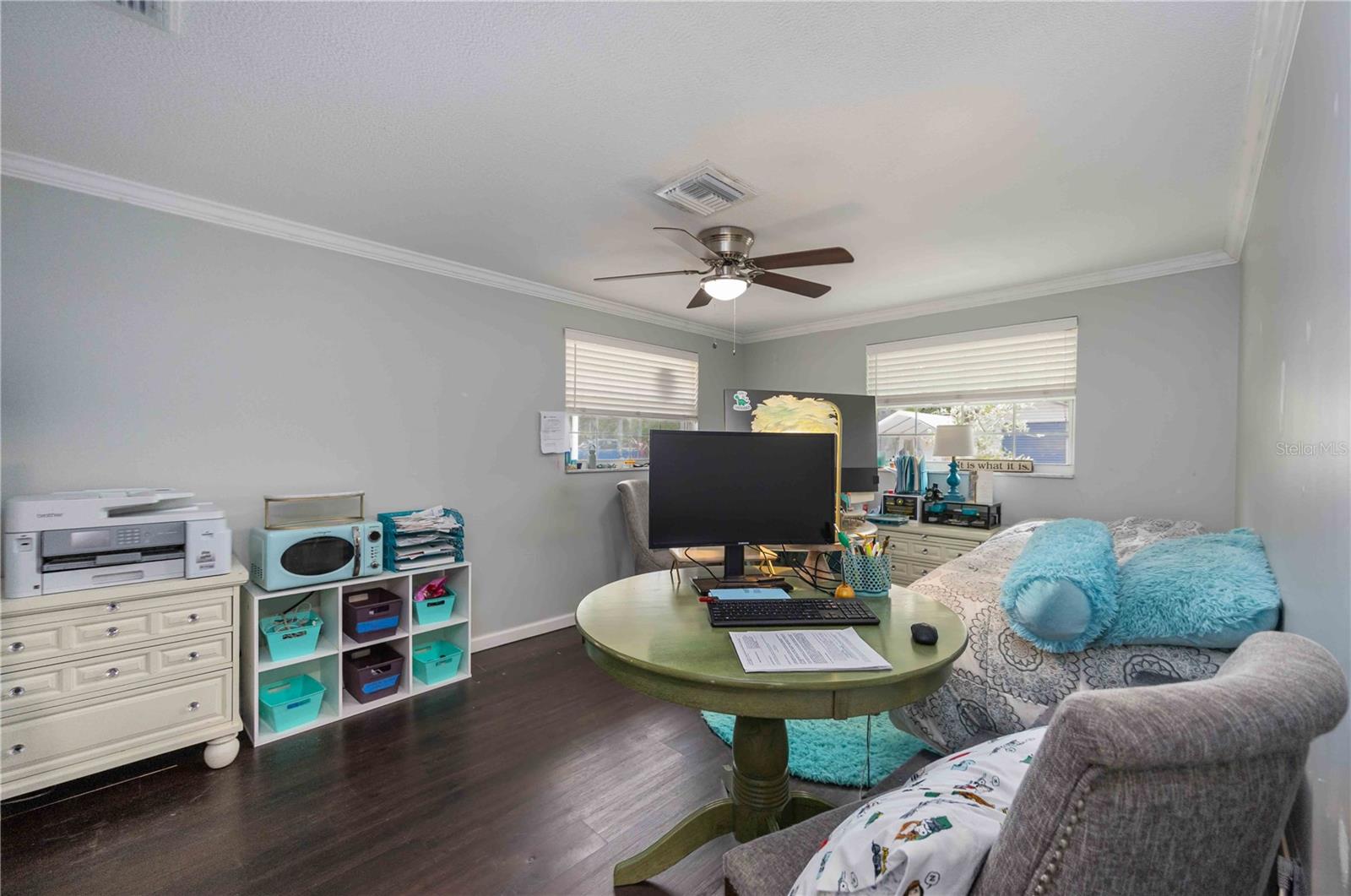 MISSION VALLEY ESTATE SEC A - Residential