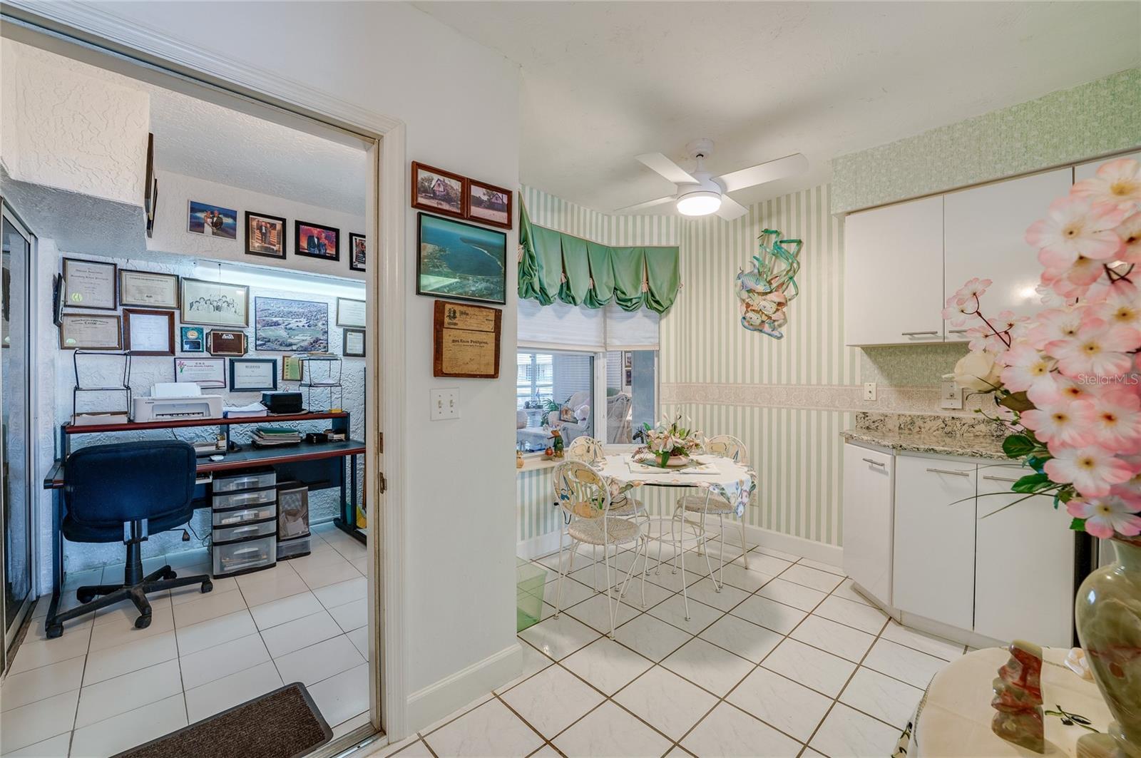 TOWERS AT PONCE INLET TOWER 01 CONDO - Residential