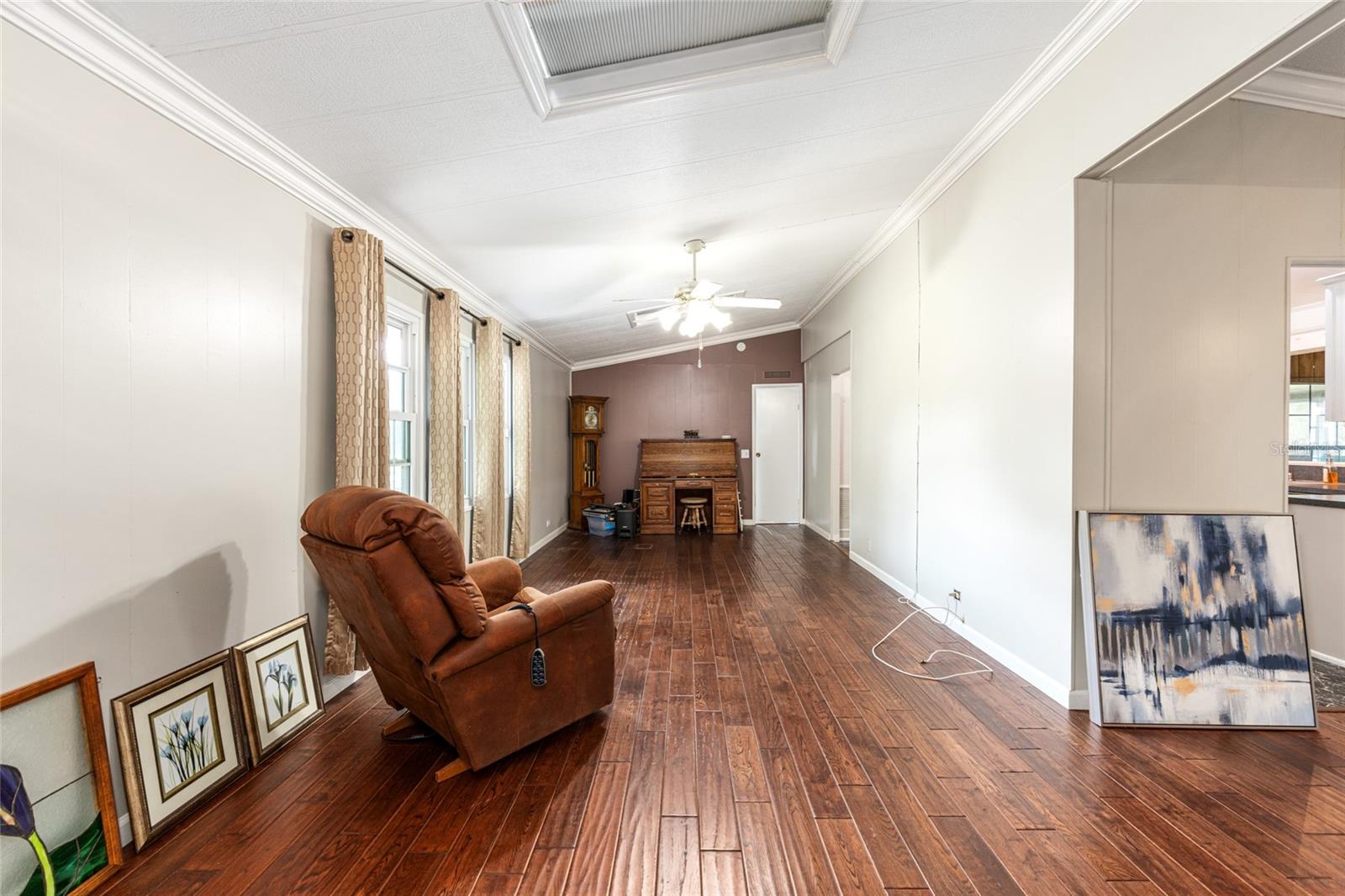 LEISURE ACRES UNIT 01 - Residential