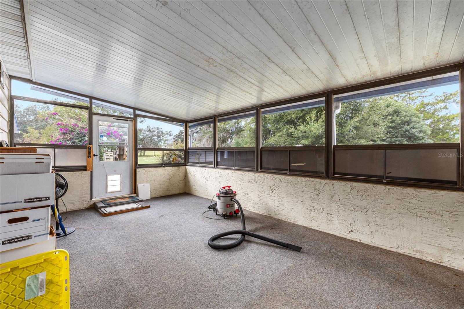 LEISURE ACRES UNIT 01 - Residential