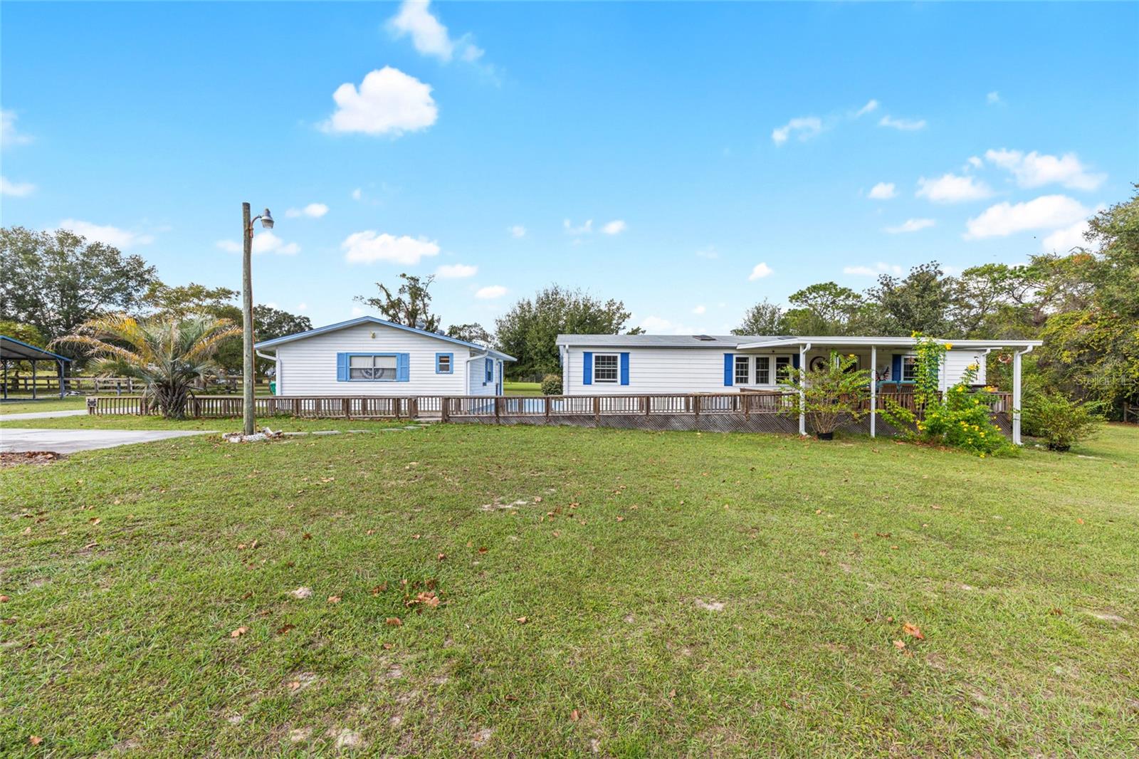 LEISURE ACRES UNIT 01 - Residential