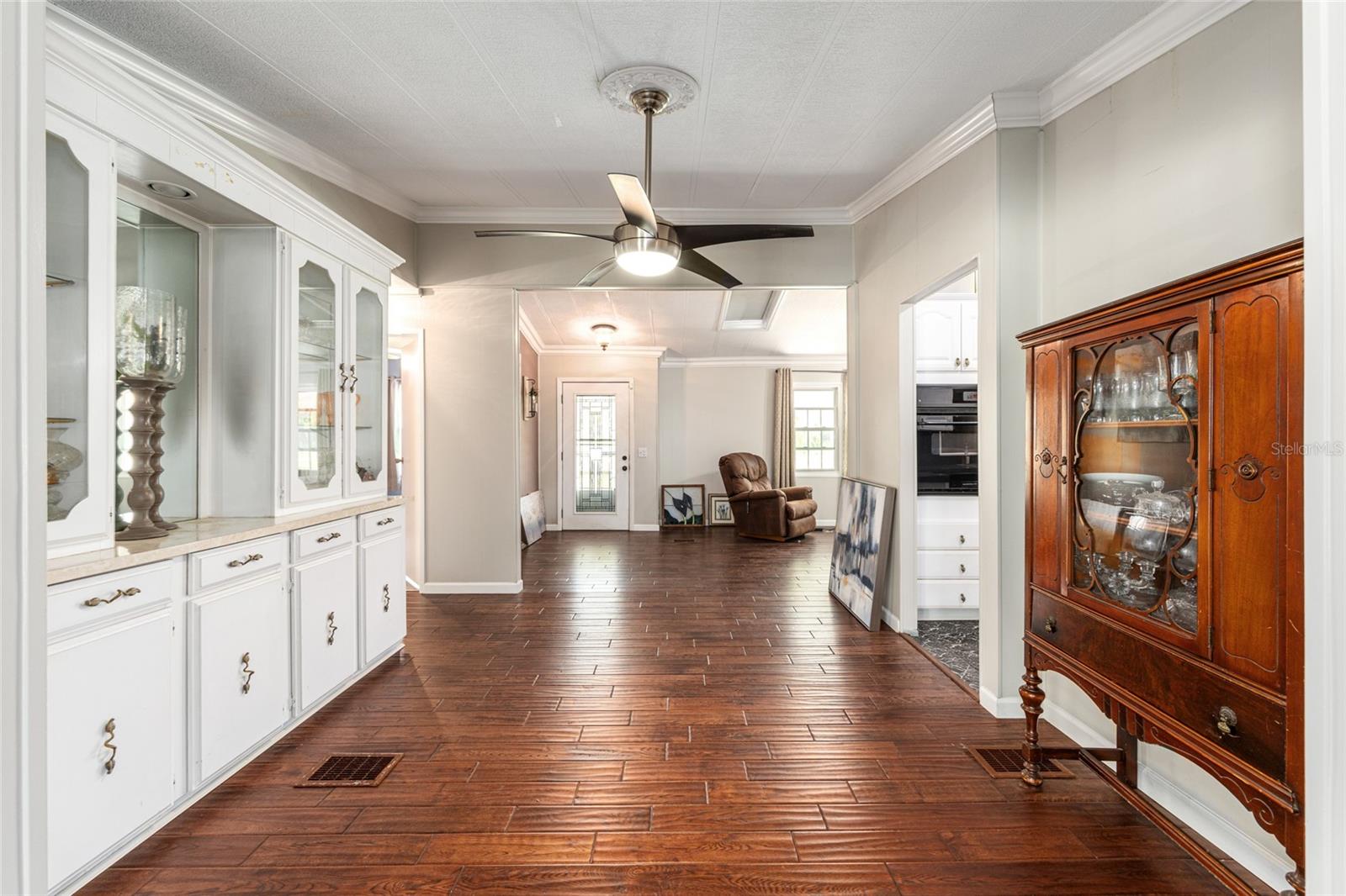 LEISURE ACRES UNIT 01 - Residential