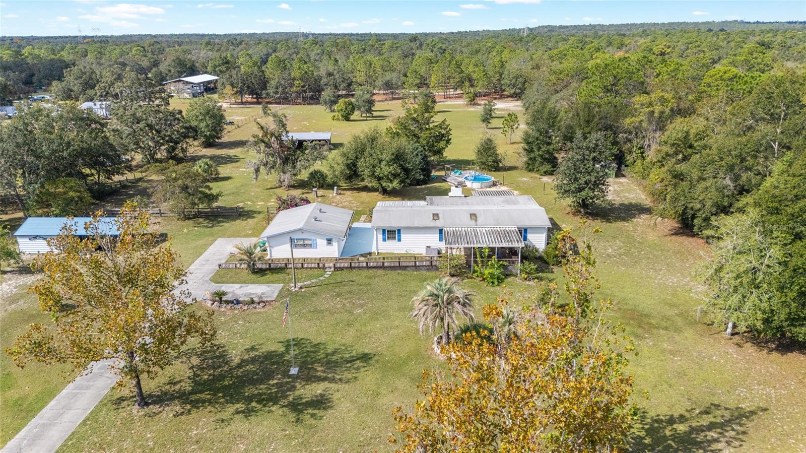 LEISURE ACRES UNIT 01 - Residential