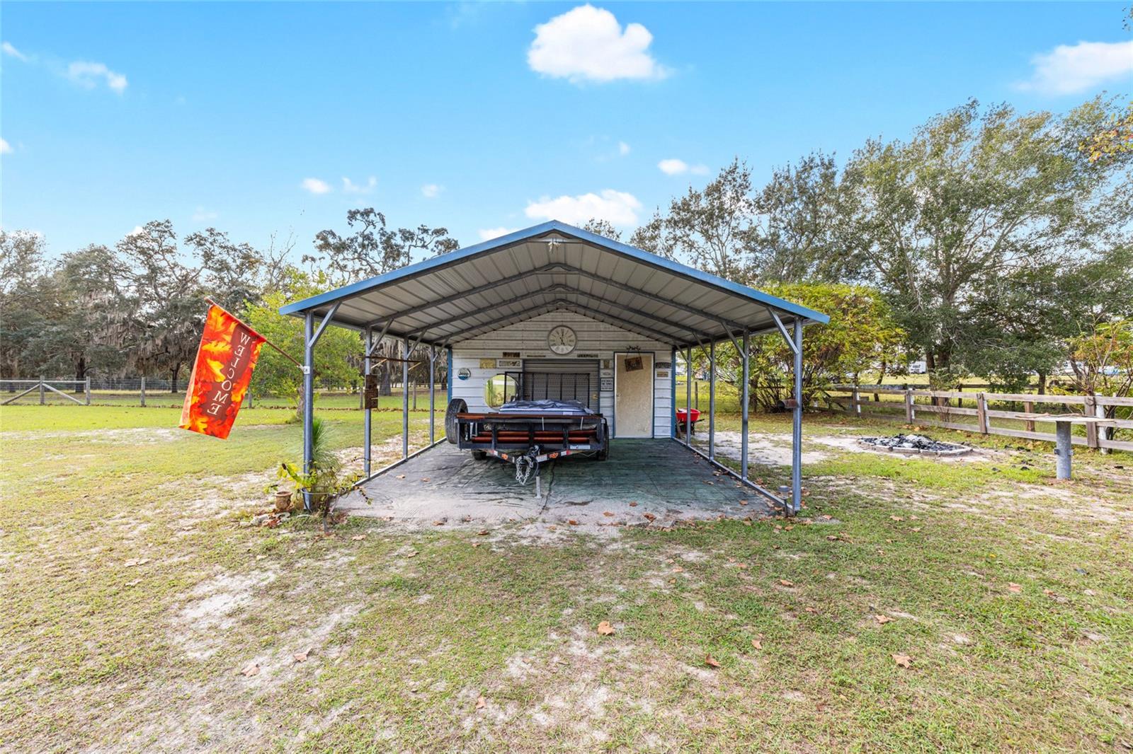 LEISURE ACRES UNIT 01 - Residential