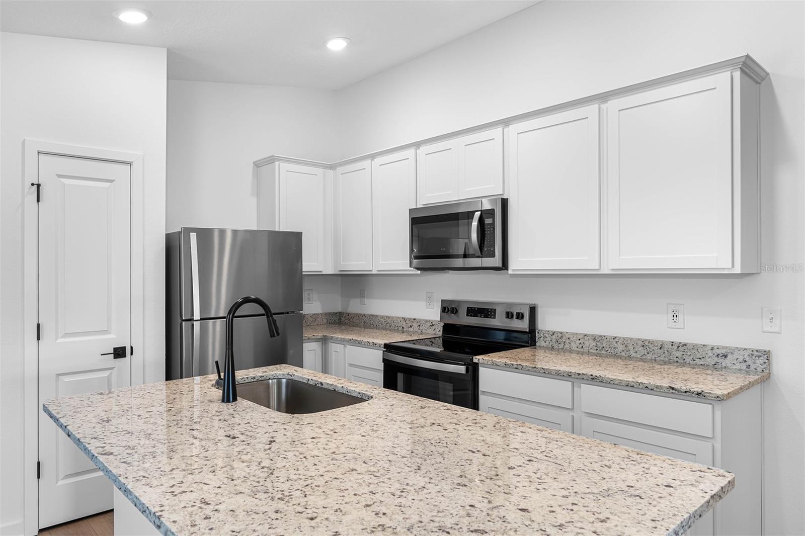 SPRING HILL - Residential