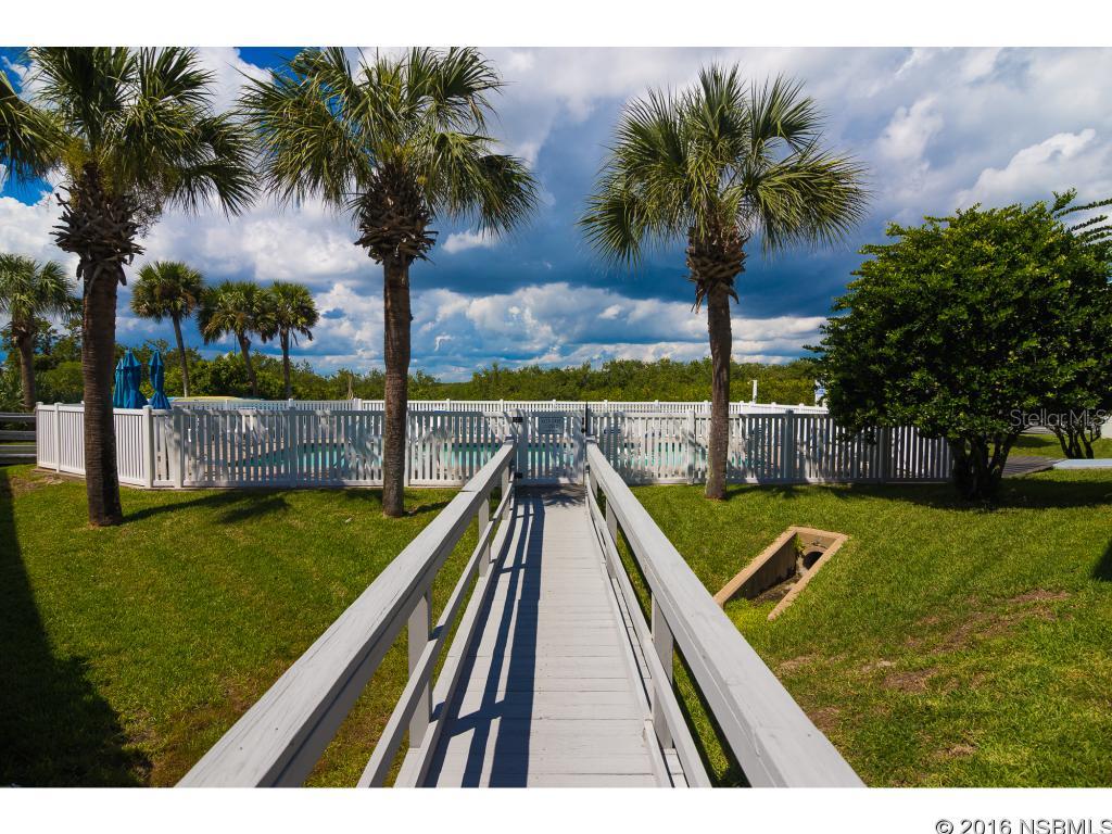 Kiawah Bay Condo Unit 101 - Residential