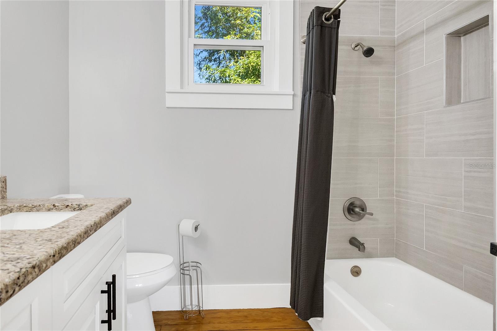 WINDERMERE TOWN - Residential