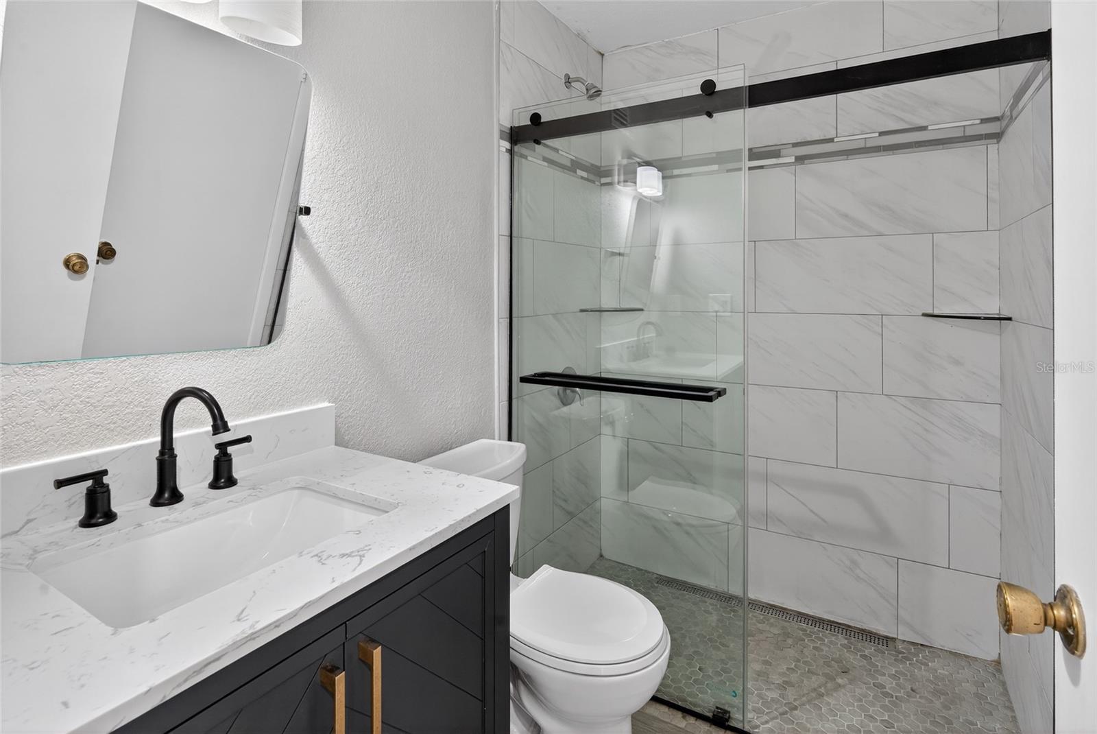 LAKE OF THE WOODS SEC 05 TWNHS - Residential