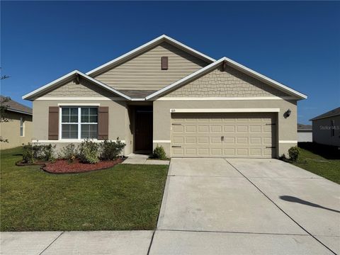 A home in WINTER HAVEN