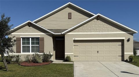 A home in WINTER HAVEN