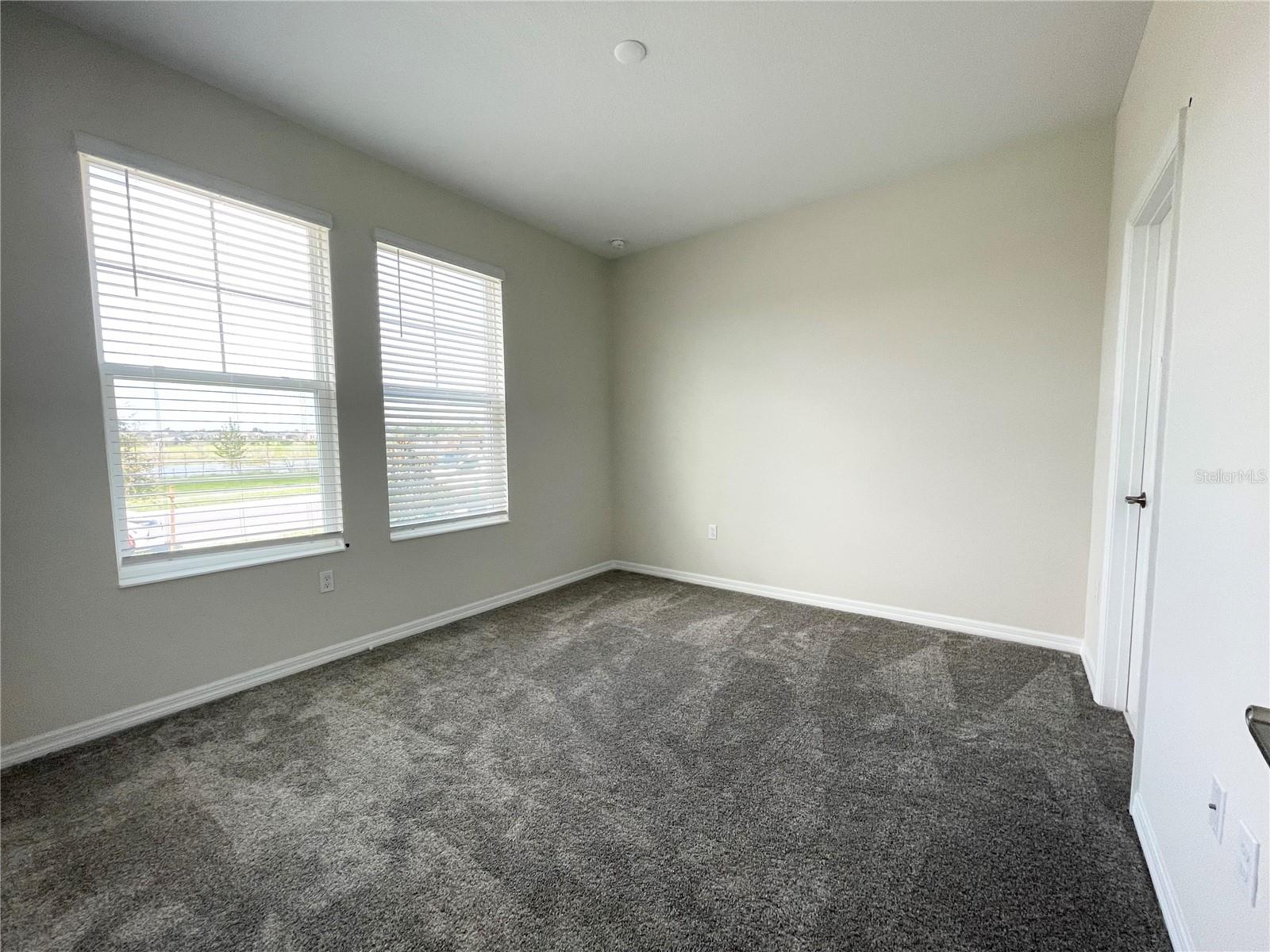 ARDEN PARK NORTH PH 5 - Residential Lease