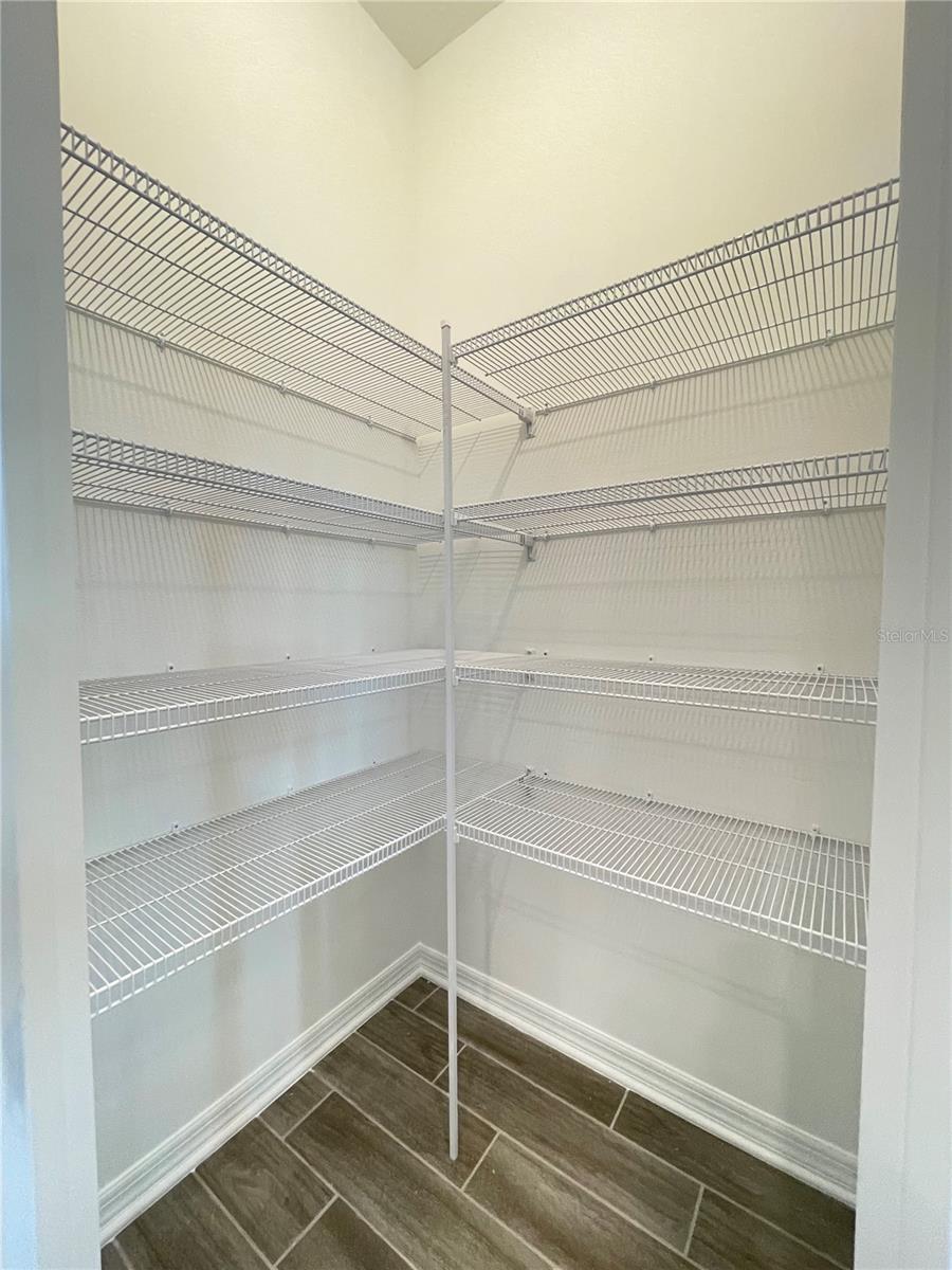 ARDEN PARK NORTH PH 5 - Residential Lease