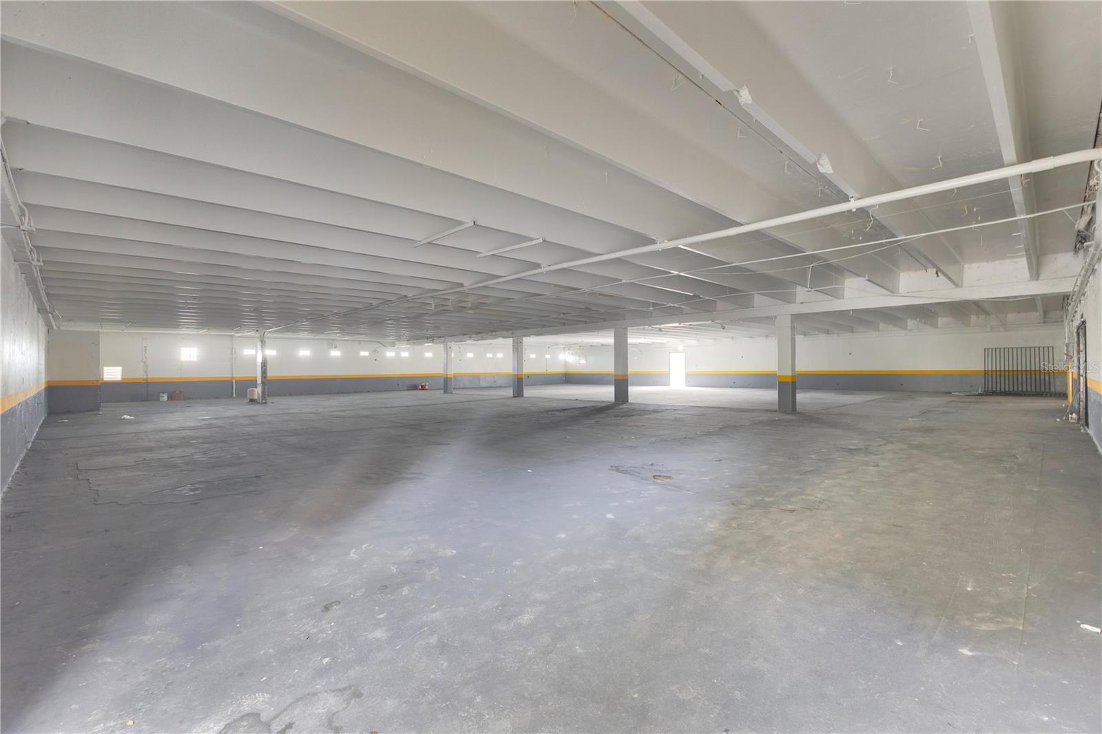 65 Avenida de Infanteria CONCORDIA GARDENS SHOPPING CENTER ANNEX BULDING AVENUE