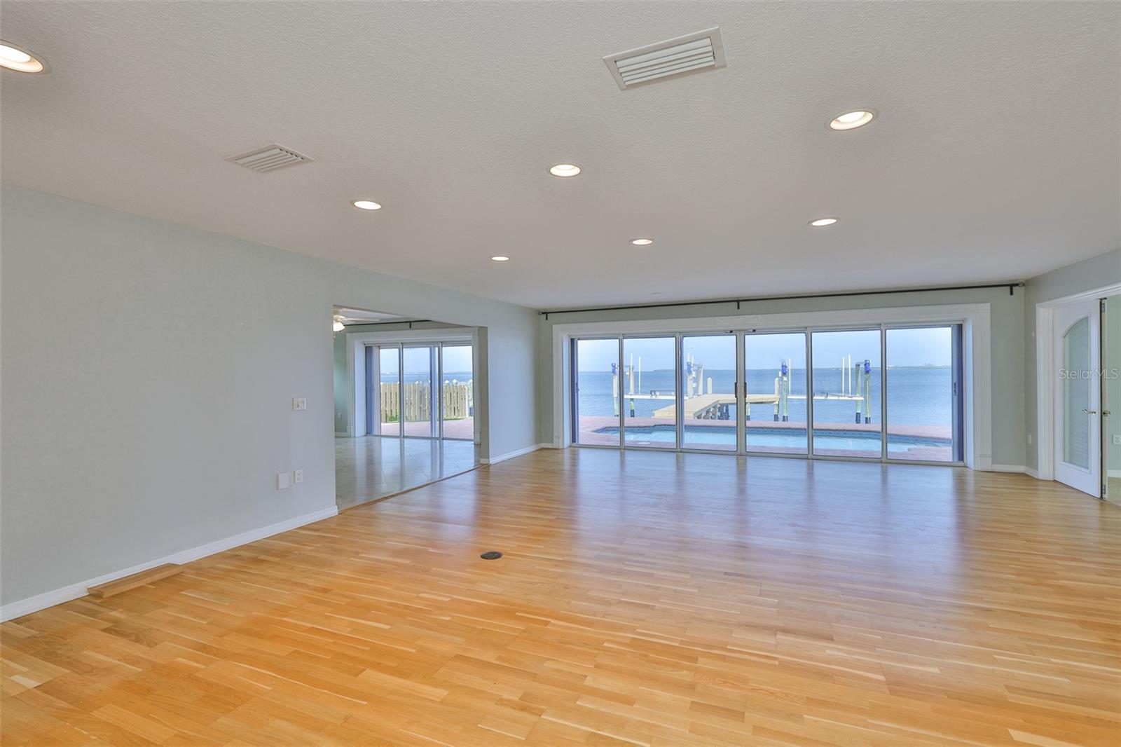 PALMETTO SKYWAY REP - Residential