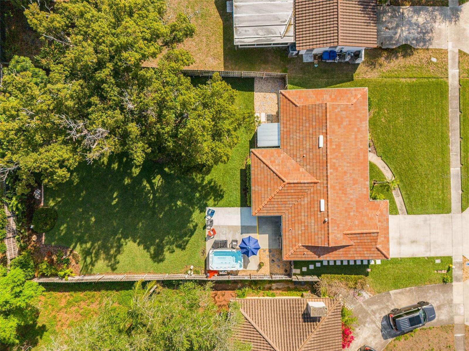 CANTERBURY CHASE - Residential