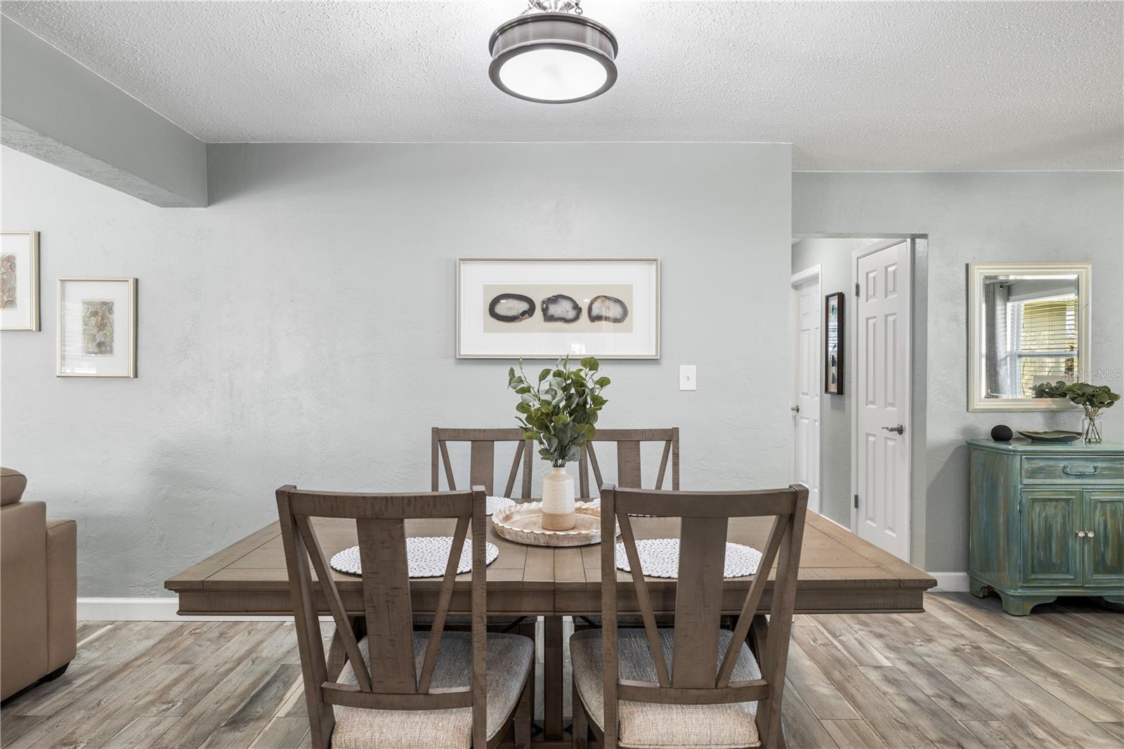 CANTERBURY CHASE - Residential