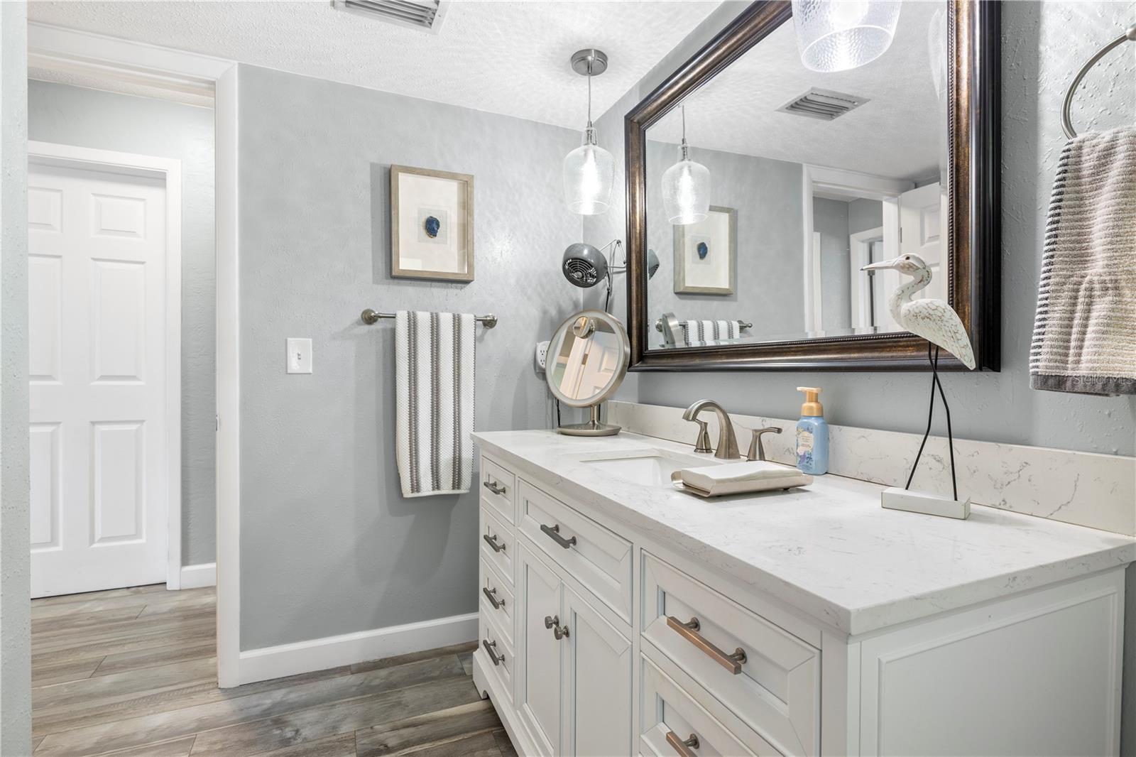 CANTERBURY CHASE - Residential