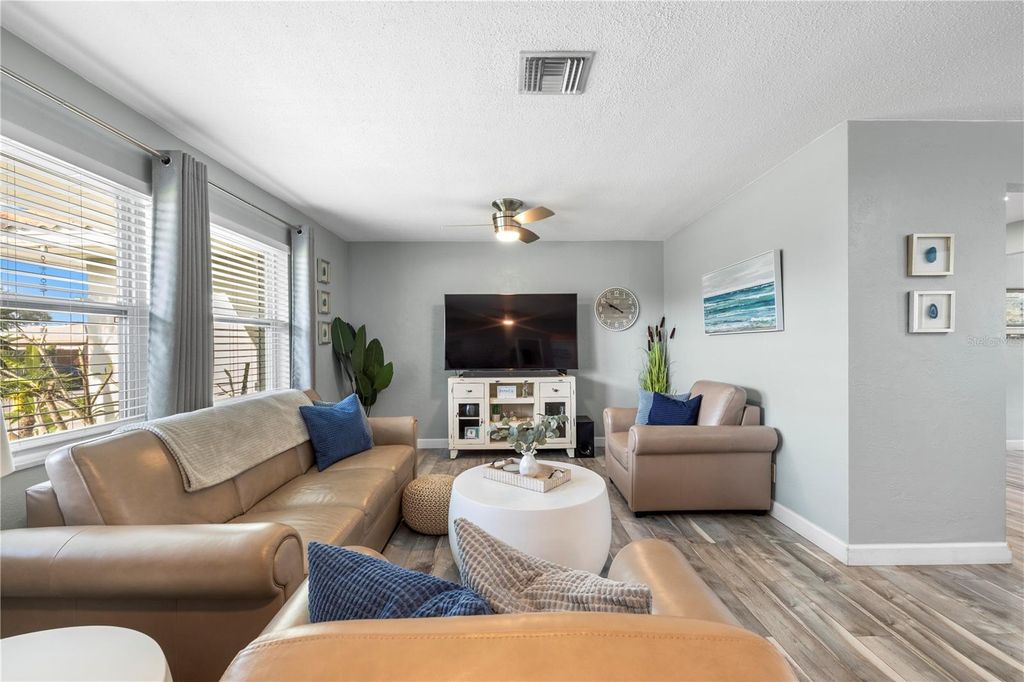 Photo of 11781 68th Avenue, Seminole, FL 33772 (MLS # TB8487979)