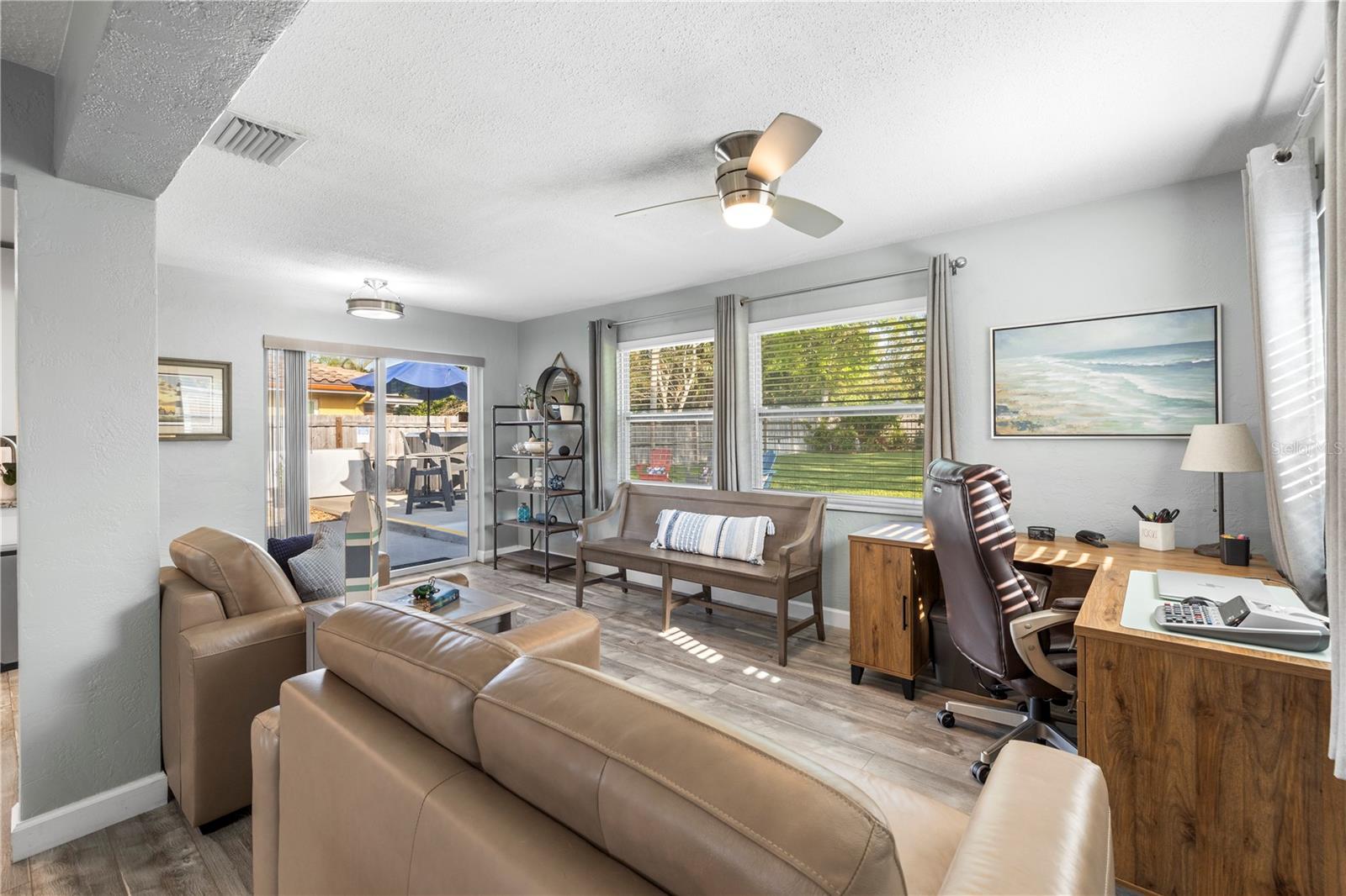 CANTERBURY CHASE - Residential