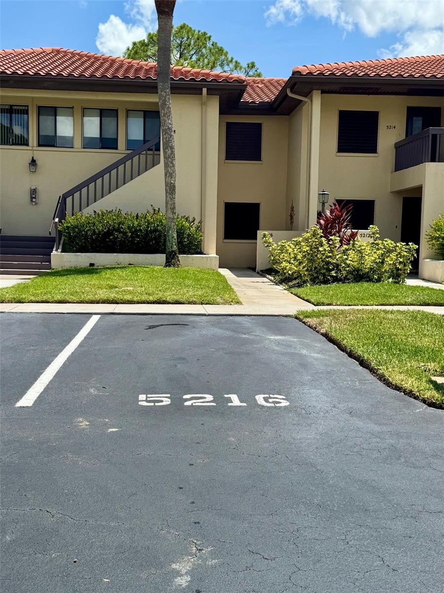 VILLAGE LAKE/THE MEADOWS - Residential Lease