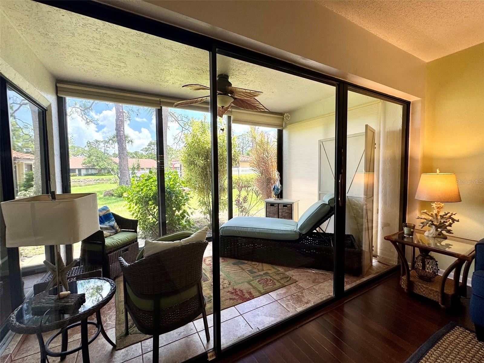 VILLAGE LAKE/THE MEADOWS - Residential Lease