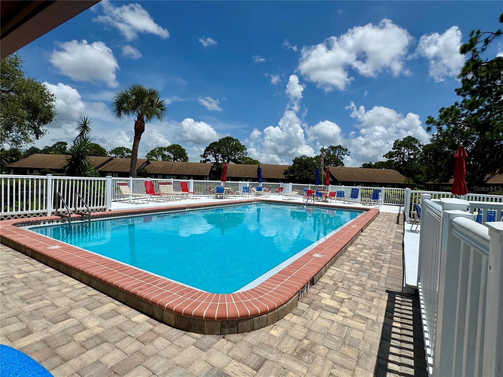 VILLAGE LAKE/THE MEADOWS - Residential Lease