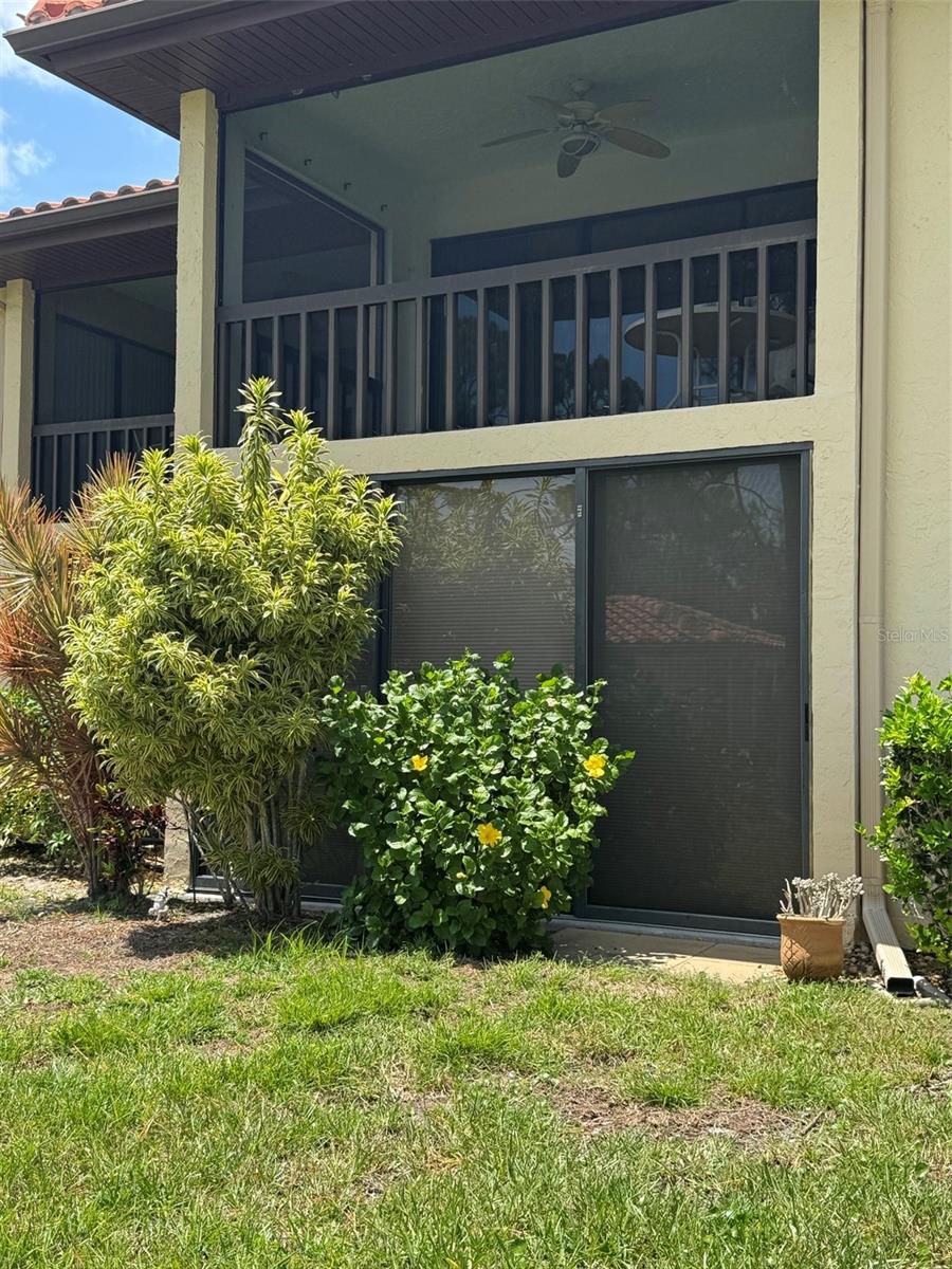 VILLAGE LAKE/THE MEADOWS - Residential Lease