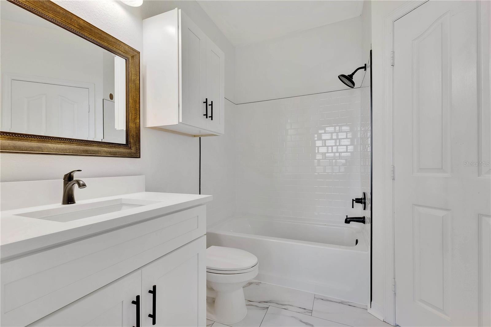 VISCONTI WEST BLDG 8 - Residential Lease