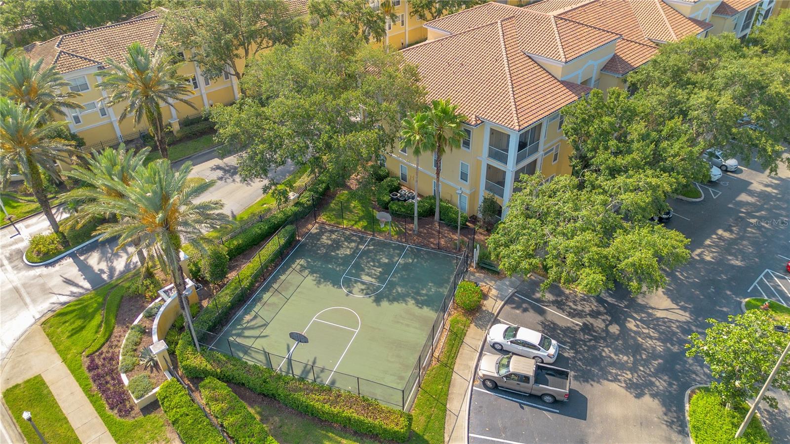 VISCONTI WEST BLDG 8 - Residential Lease