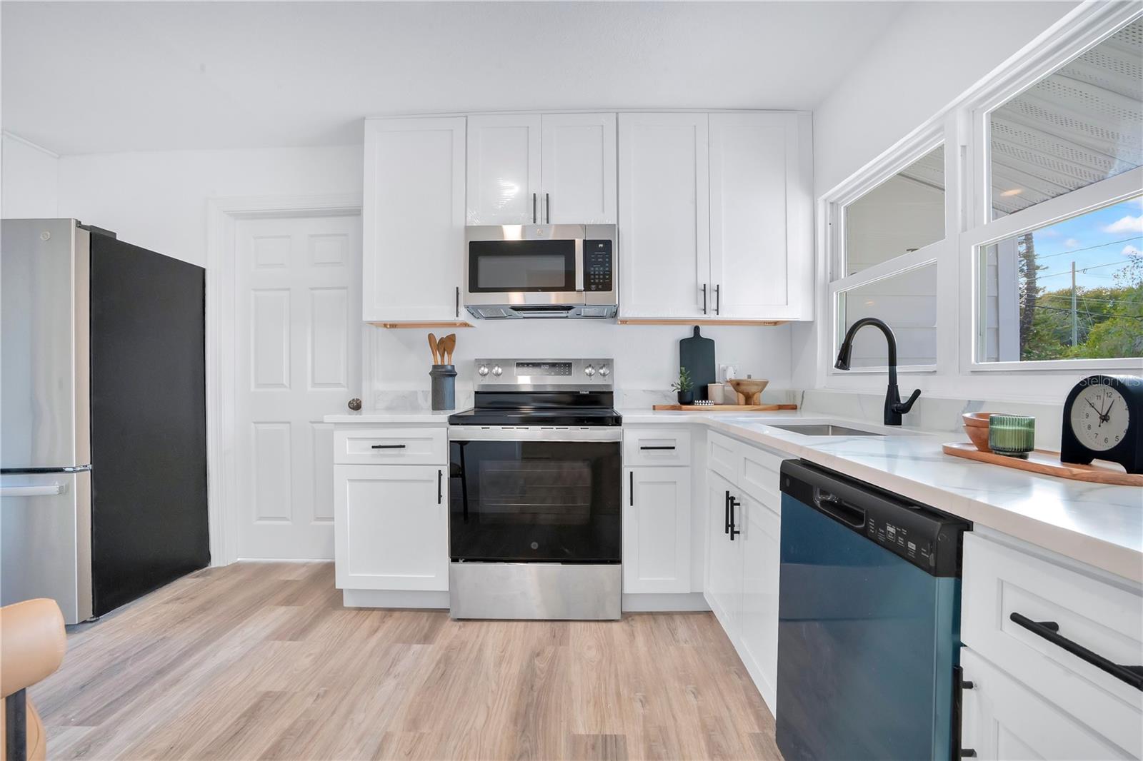 TROPICAL PARK - Residential