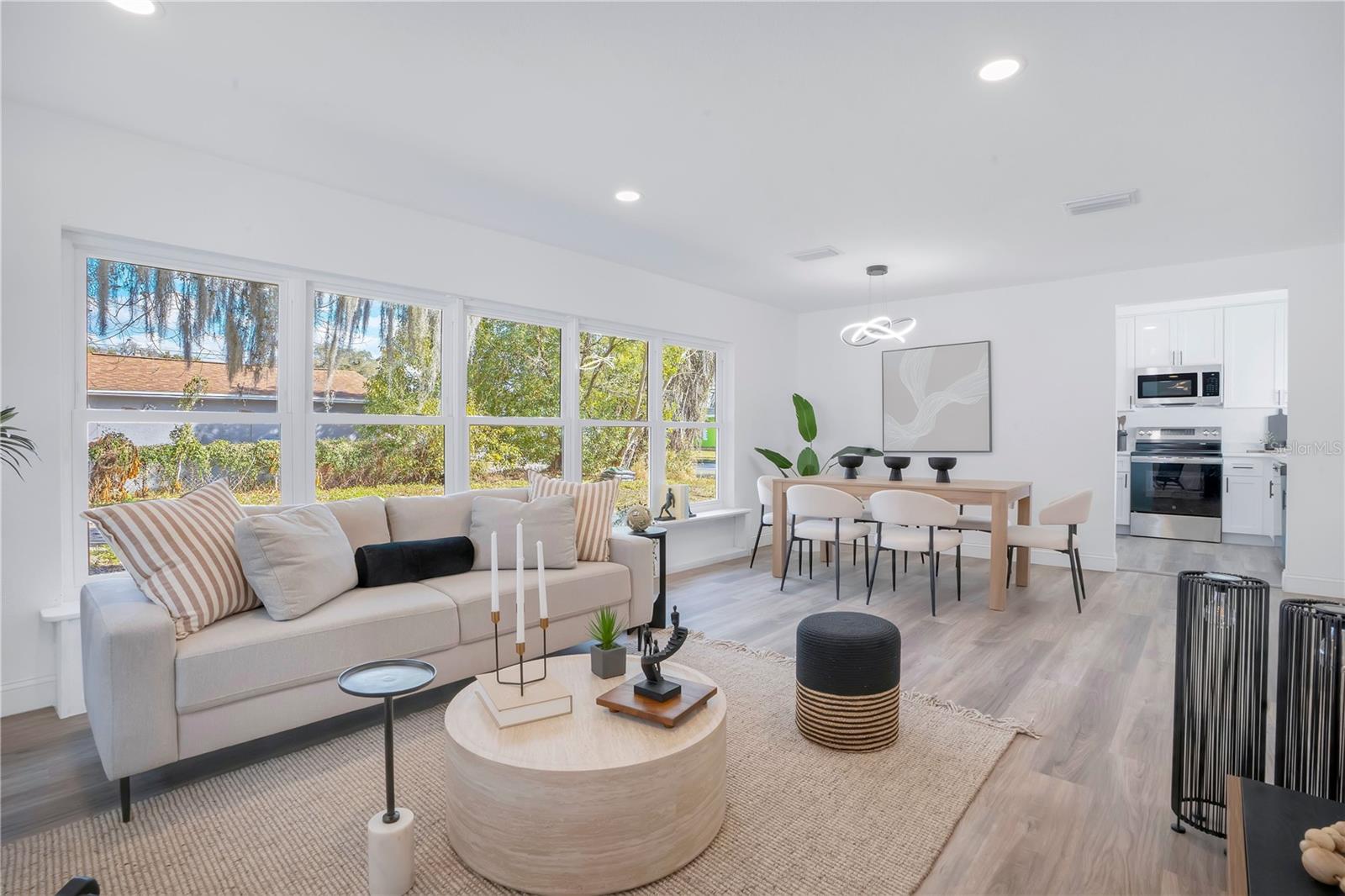 TROPICAL PARK - Residential