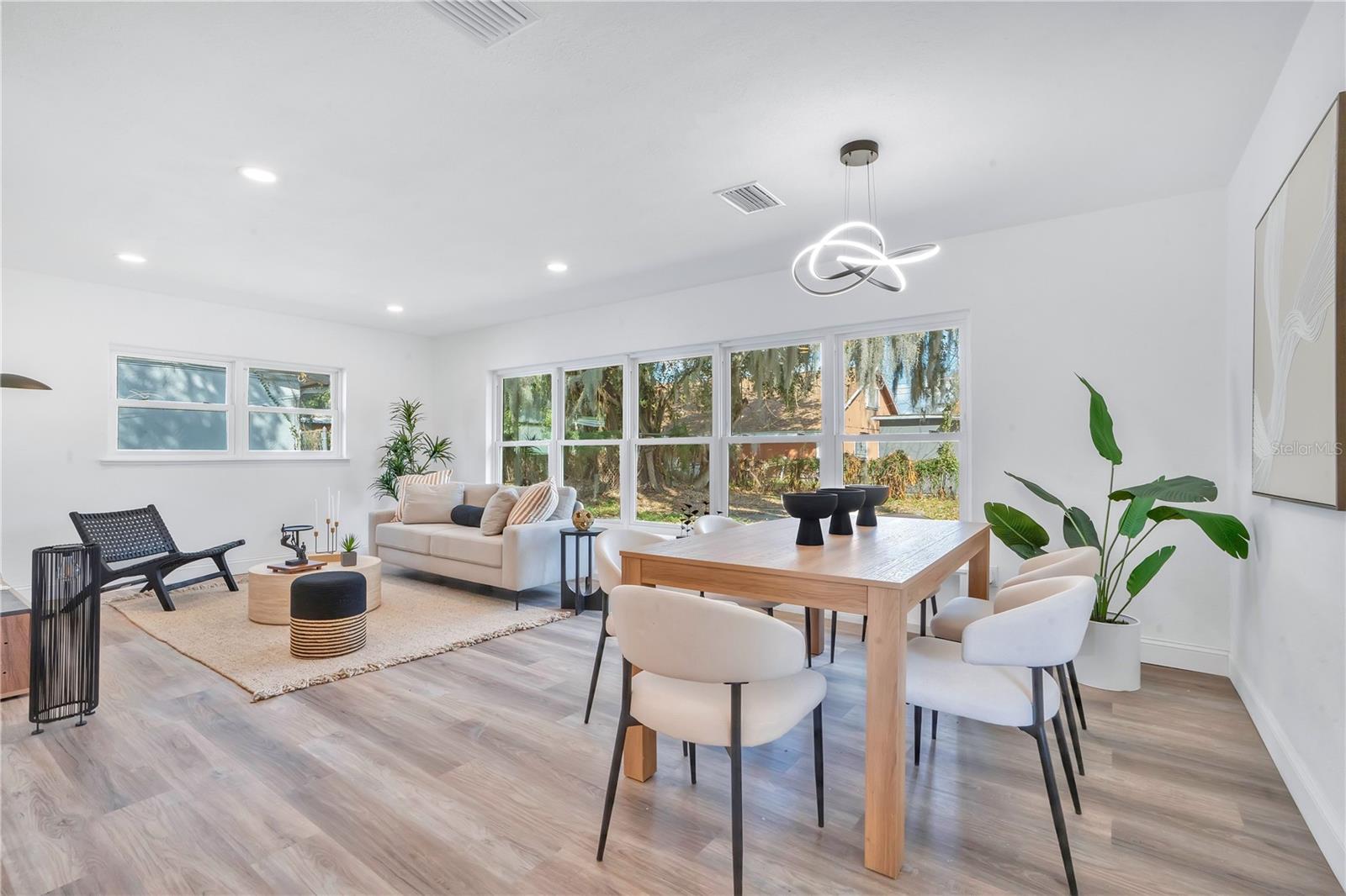 TROPICAL PARK - Residential